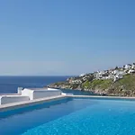 Iria Blue Mykonos ホテル 4*