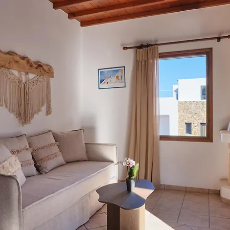 Hotel Iria Blue Mykonos 4*
