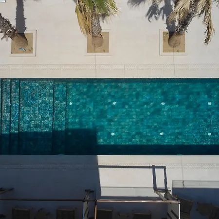 Iria Blue Mykonos מלון